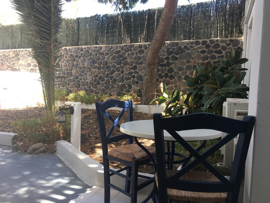 الشقق الفندقية Unique Galini Oia - Adults Only المظهر الخارجي الصورة